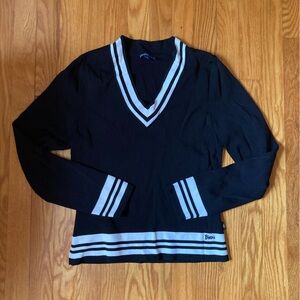 Black and White Preppy 90s Sweater - V Neck Bisou Sweater ✨🖤🤍✨🖤🤍✨